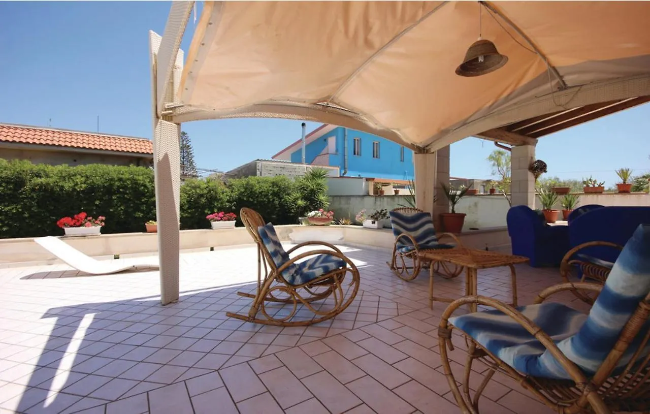 Holiday home 2 Bedrooms House At Ispica 150 M Away From The Beach With Enclosed Garden Italy