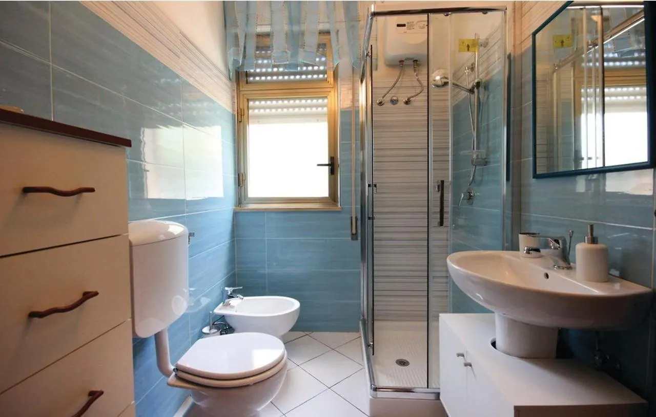 Holiday home 2 Bedrooms House At Ispica 150 M Away From The Beach With Enclosed Garden Italy